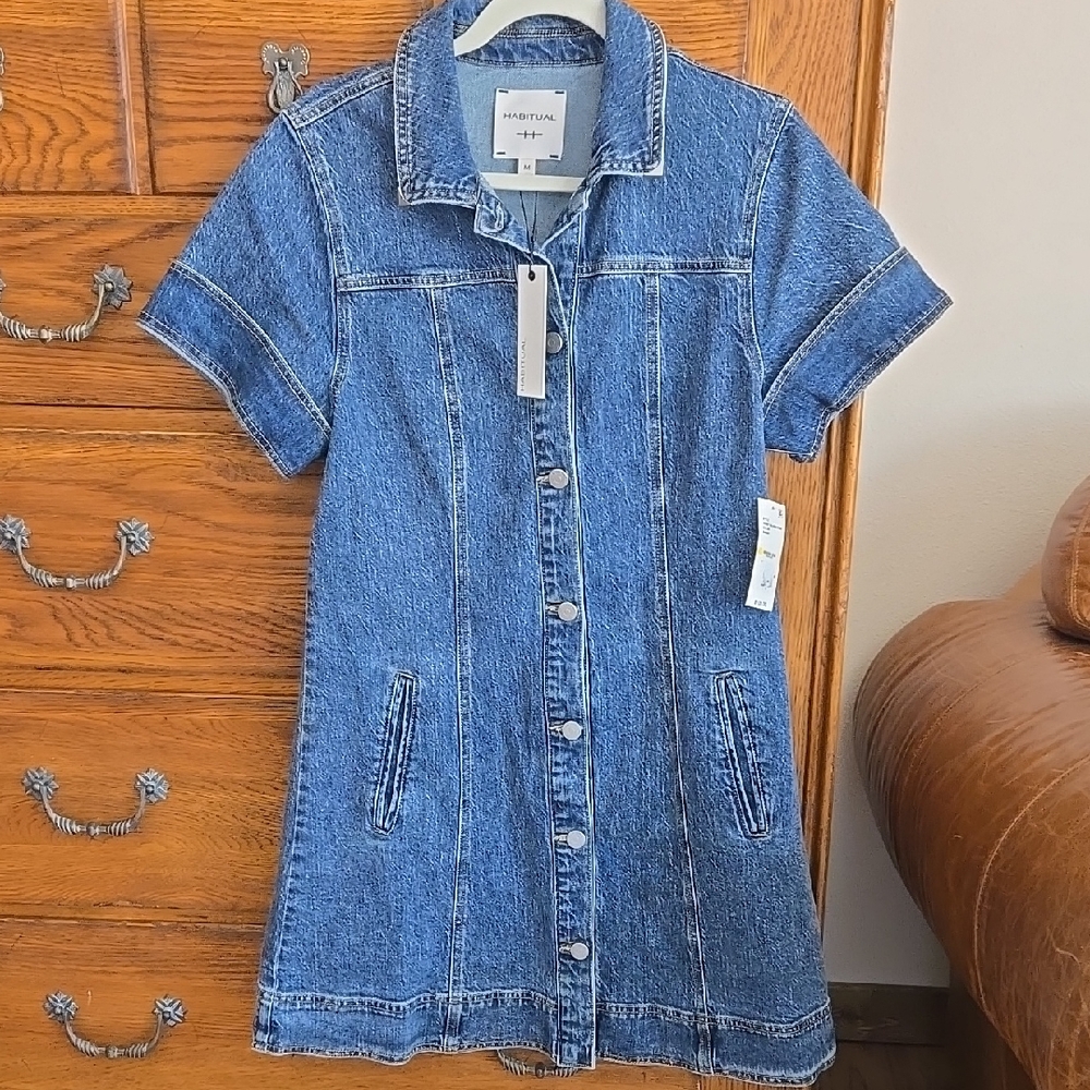 Blue Denim Button-Up Dress By Habitual Size Medium, New With Tags Denim